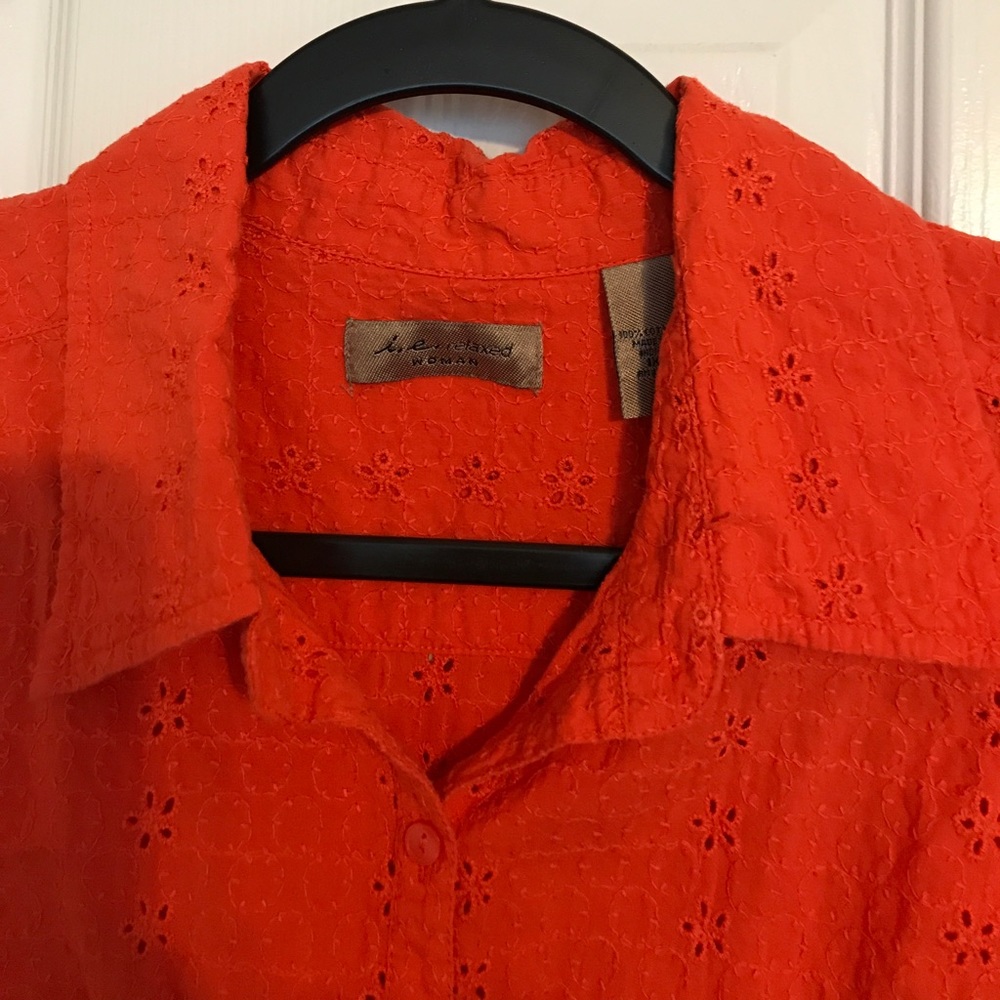 Top - Picture 2 of 2