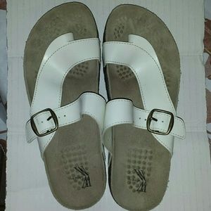 White Mountain Sandals