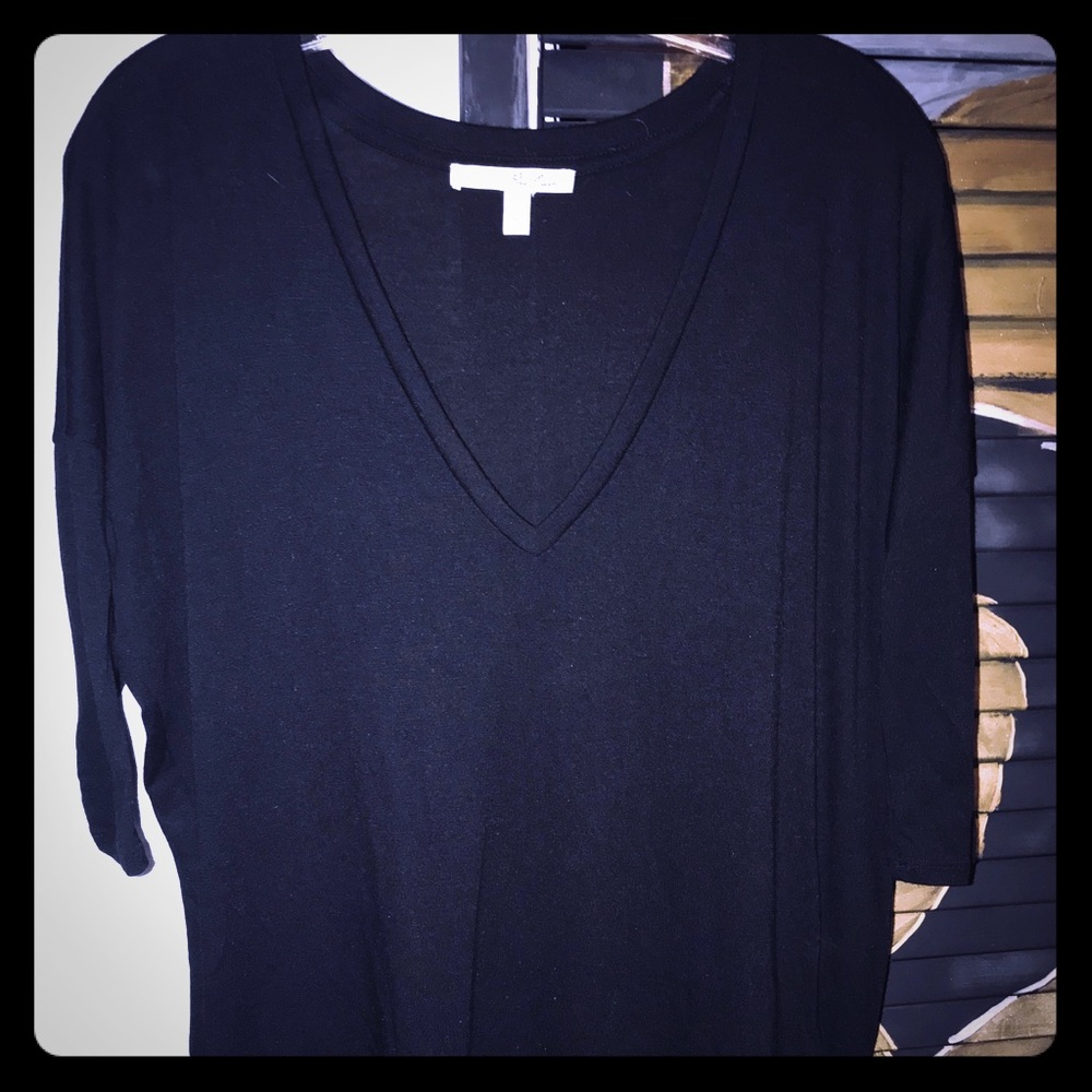 LAST CHANCE🌟🌟 Express One Eleven Tee