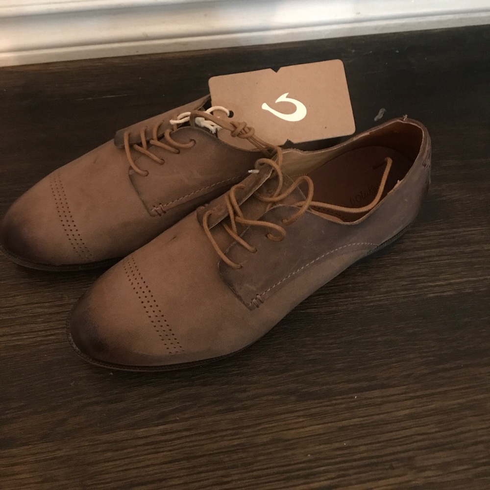 Vintage looking genuine leather shoes!