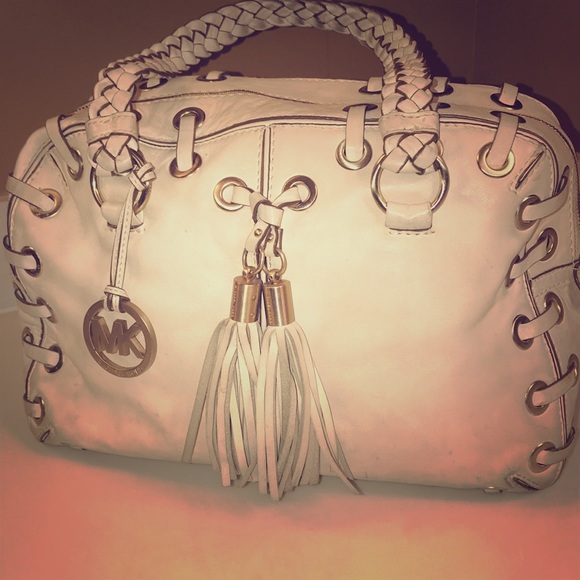 ✨Authentic Michael Kors handbag✨ - Picture 1 of 7