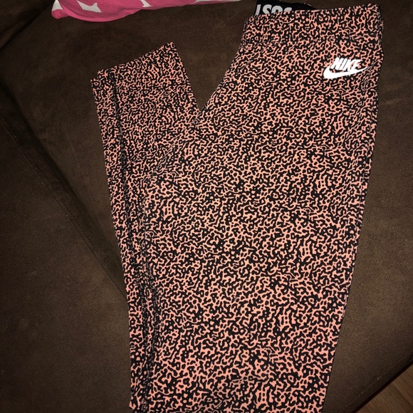 Nike Pants - Nike leggings