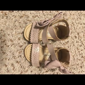 Baby girl size 4 sandals