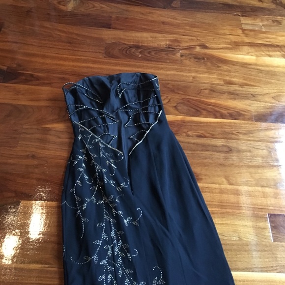 Prom dress/ Ball Gown - Picture 2 of 3