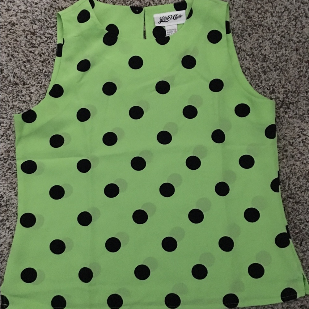 Women’s sleeveless blouse