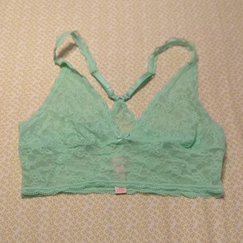 VS Lace Bralette, mint green, NWOT