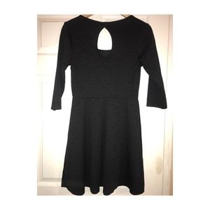 Women’s black long sleeve dress