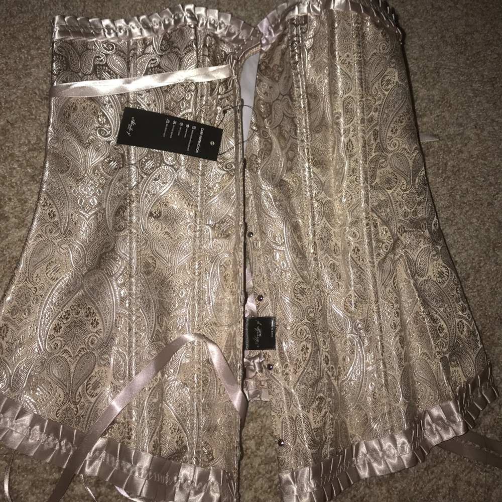 Corset