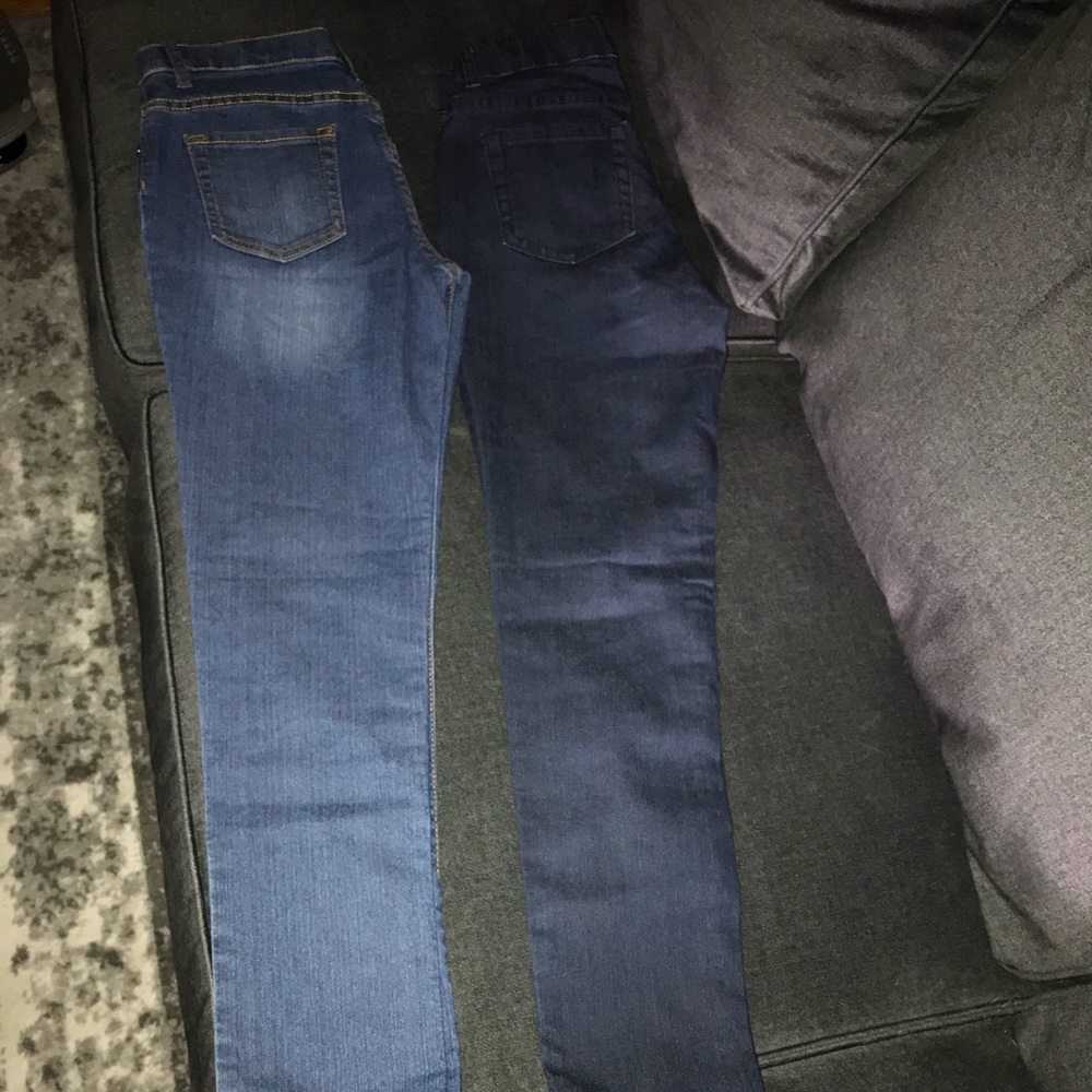 2 pair Children’s Place Super Skinny Jeans Sz 12