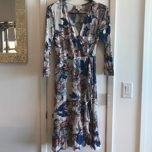 Floral patterned wrap dress