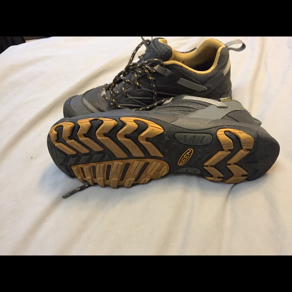 Men's keen hiking shoe