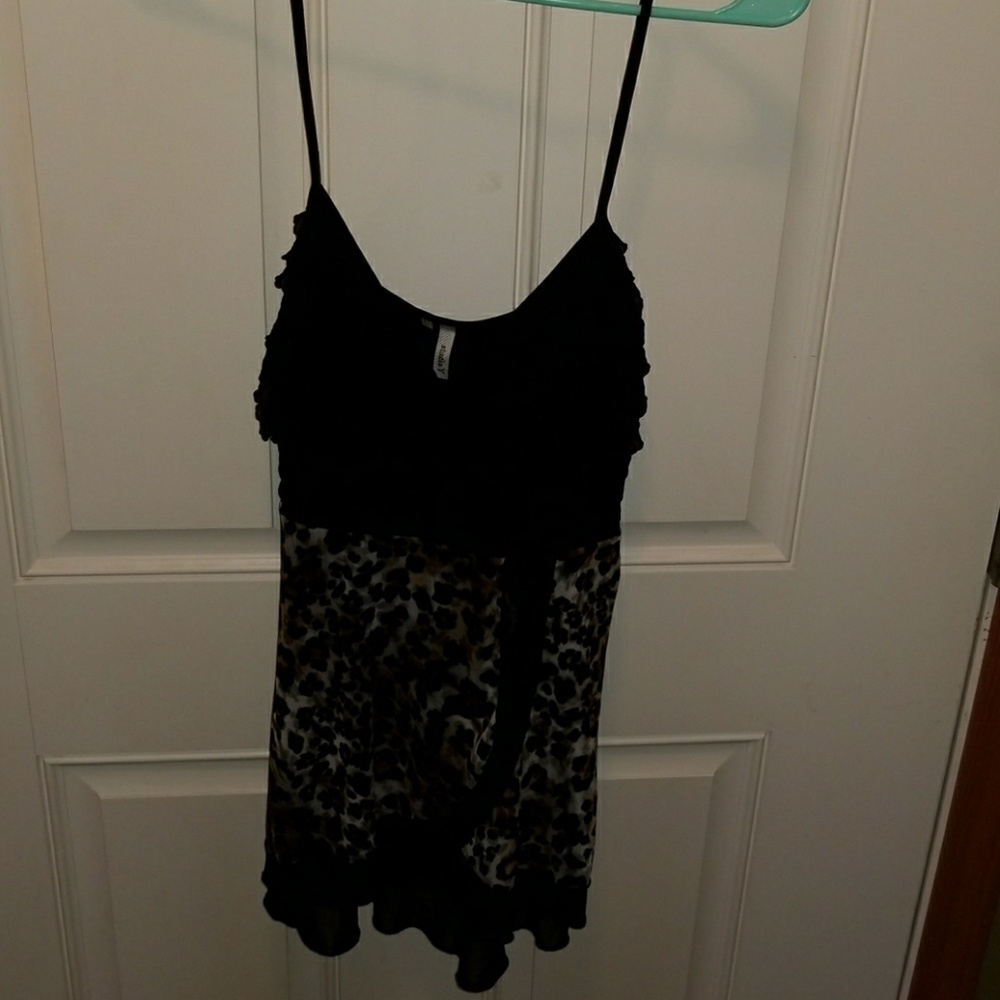 Studio Y Brand Women's Top