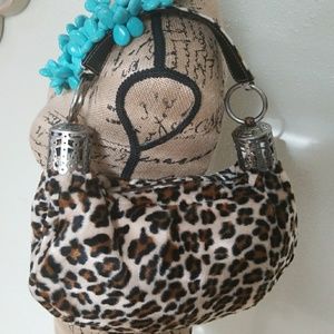 Great Animal Print Hobo Bag with filigree hardware
