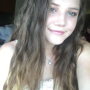 Meet your Posher, Isabella