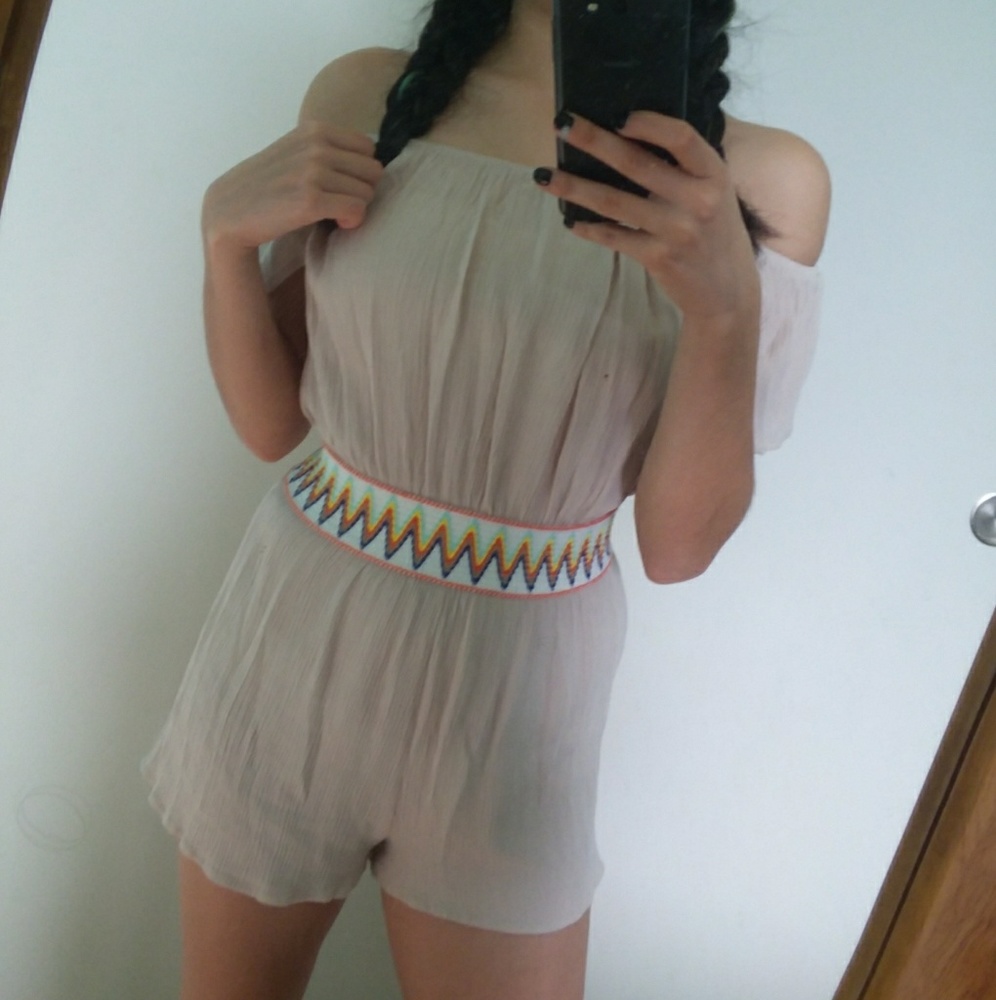 🌵🦂 Desert Vibe Tan Romper 🦂🌵
