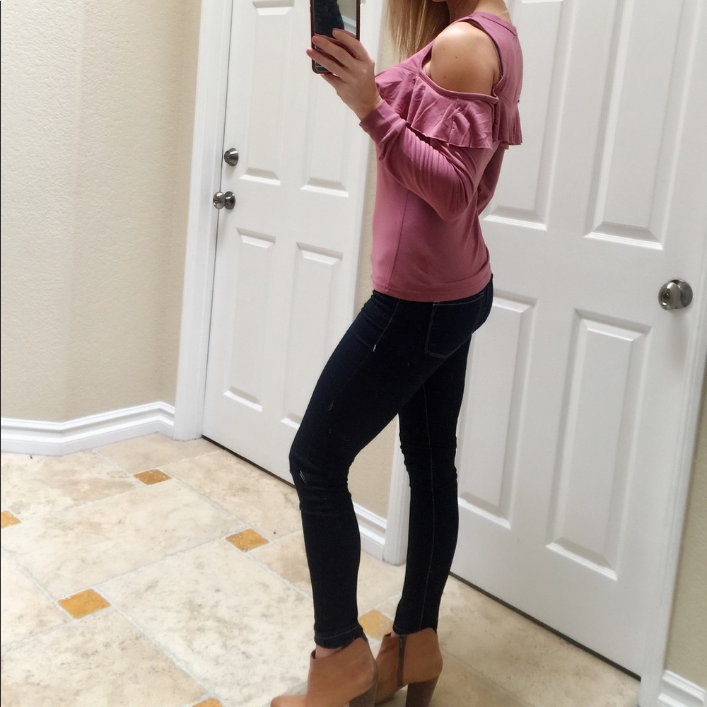 RESERVED Mauve Pink Cold Shoulder Ruffled Top - Picture 3 of 5
