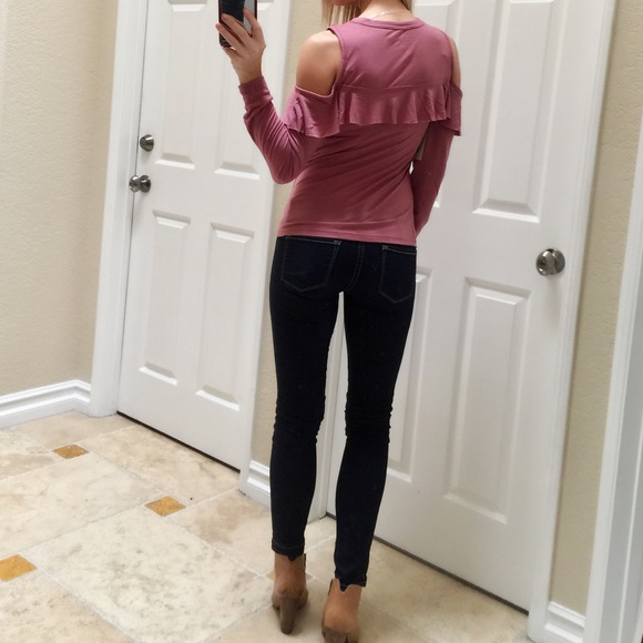 RESERVED Mauve Pink Cold Shoulder Ruffled Top - Picture 5 of 5