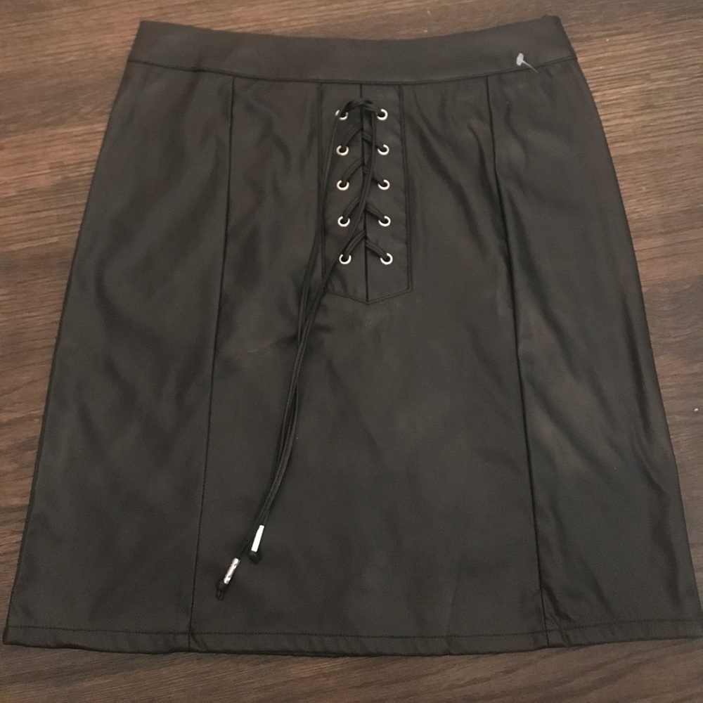 Guess faux leather skirt!