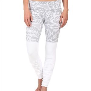 Alo Goddess Ribbed Leggings - Palm Springs Pattern