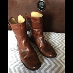 Frye Paige Short Boots