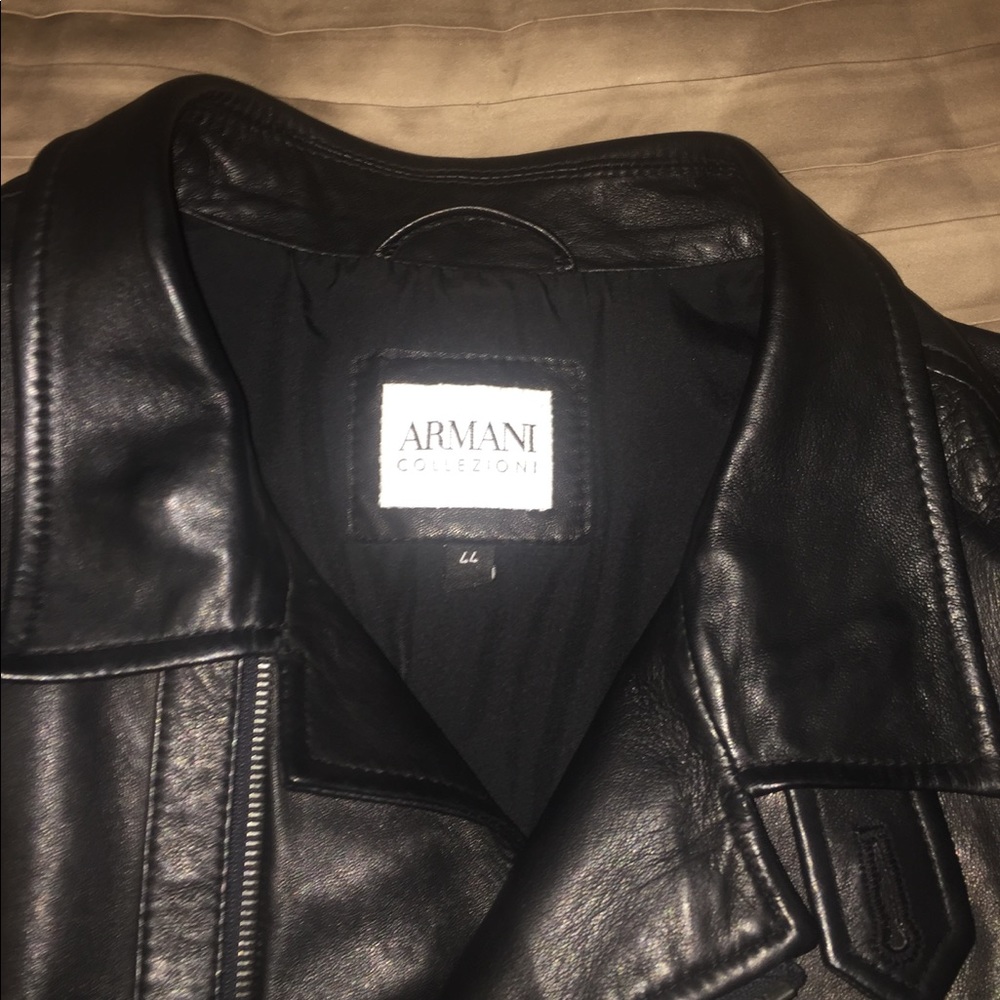 Armani Collezioni Mens size 44.
