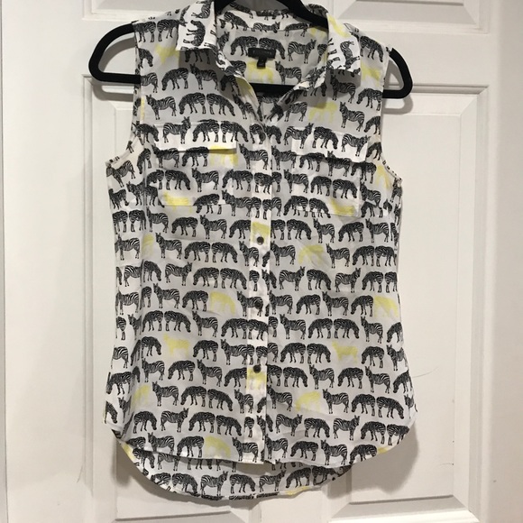 Button up blouse - Picture 1 of 2