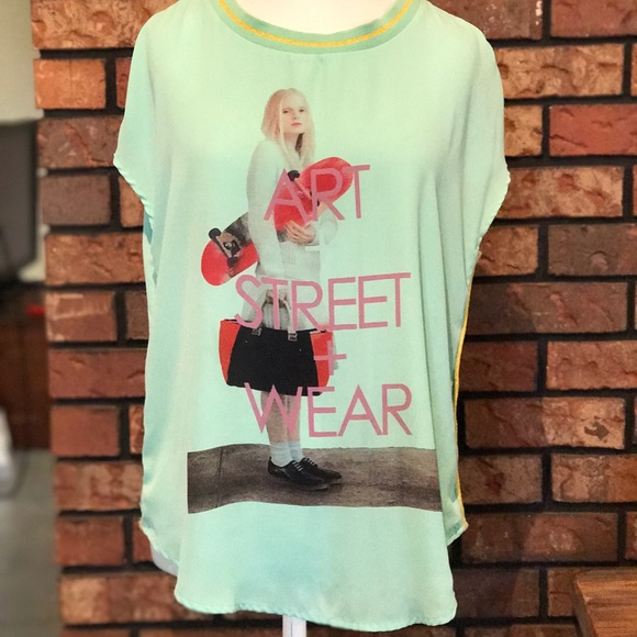 Griffin Paris Tops - Griffin Paris skater girl top "Art Street Wear"