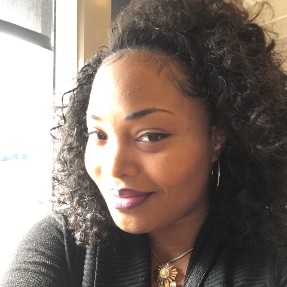 Meet your Posher, Jazmen