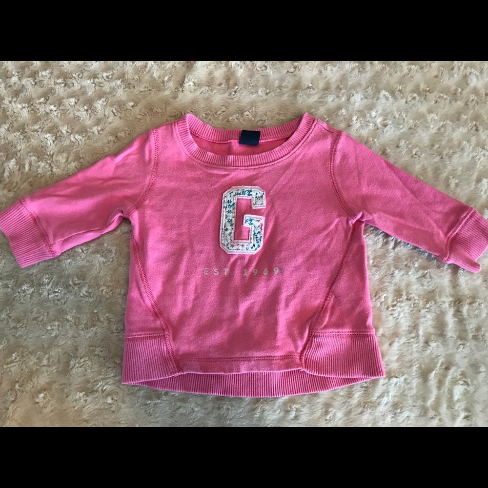 Pink Gap sweat shirt
