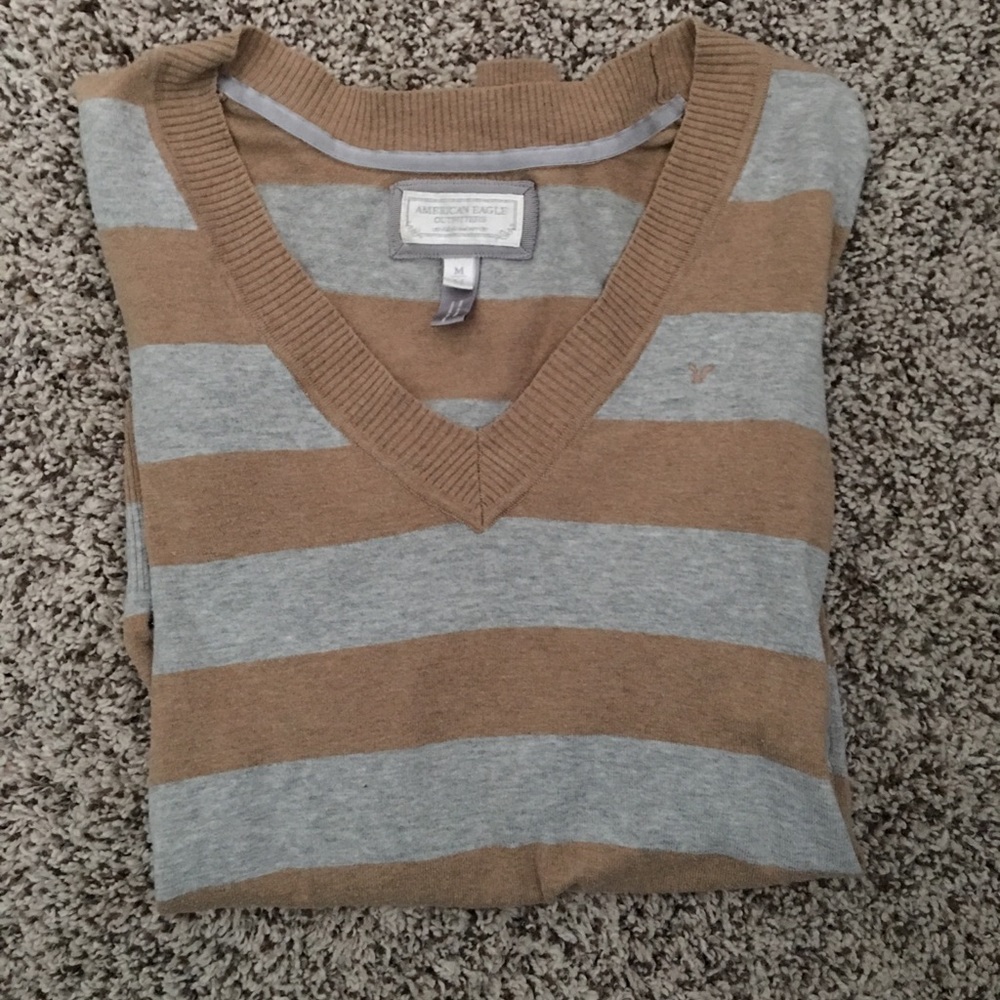 Juniors long sleeve sweater