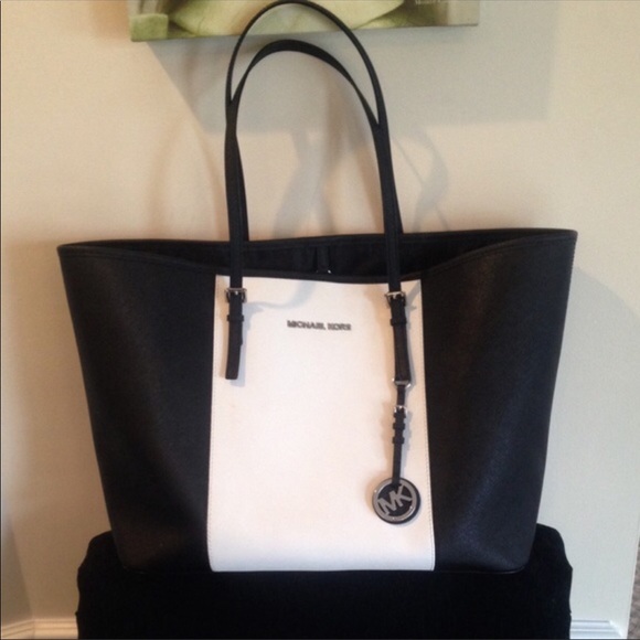 Michael Kors Black and White Tote - Picture 1 of 1