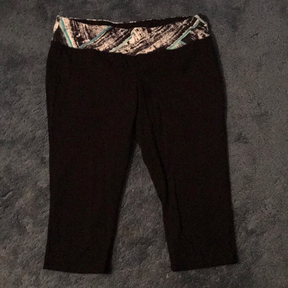 Crop workout pants