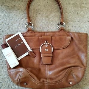 Coach 5770 Leather Tote