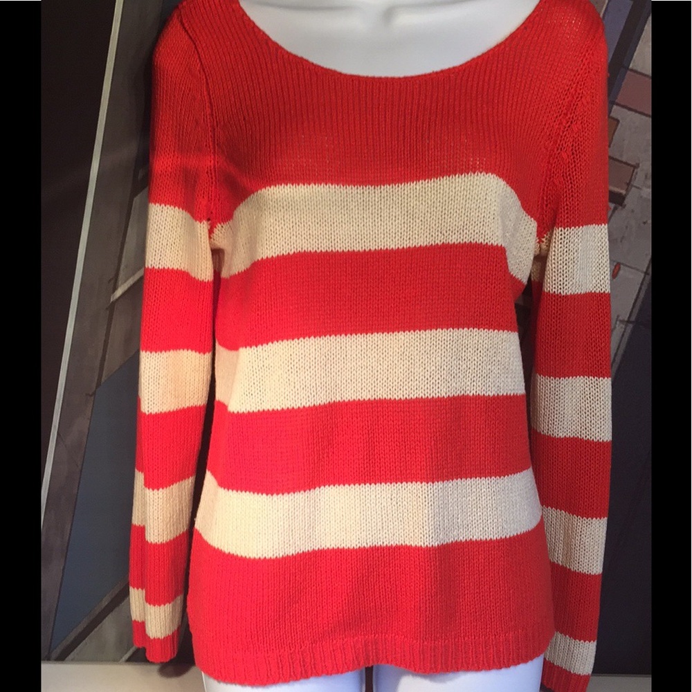 Olive &Oak top