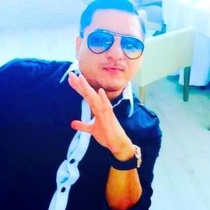 Meet your Posher, Danny