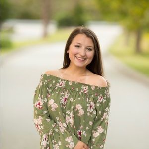 Meet your Posher, Sophia