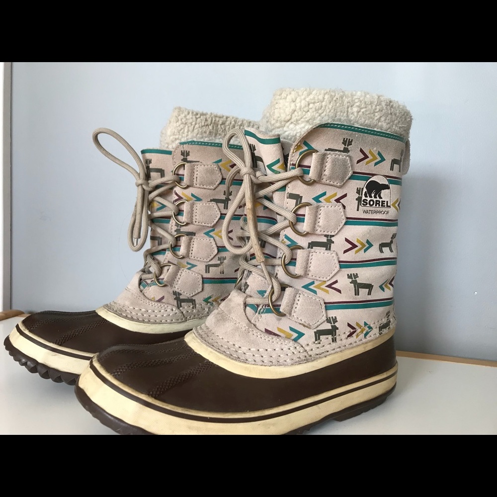 Women’s Sorel Caribou Waterproof Snow Boots Size 7