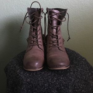 Betsey Johnson Boots