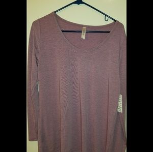 NWT Lularoe Lavender/Lilac Large Lynnae