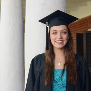 Meet your Posher, Olivia