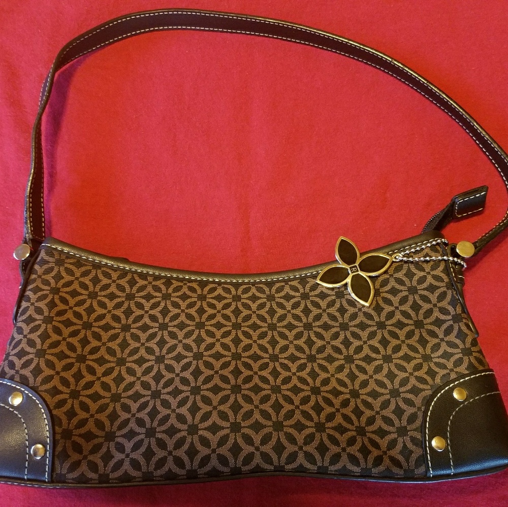 Small Relic purse