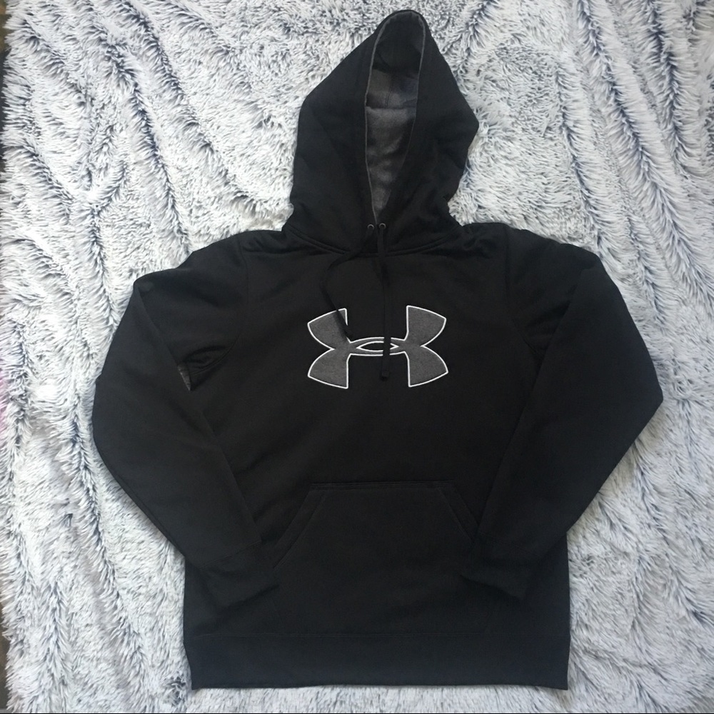 ✨NWT Under Armour Hoodie!✨