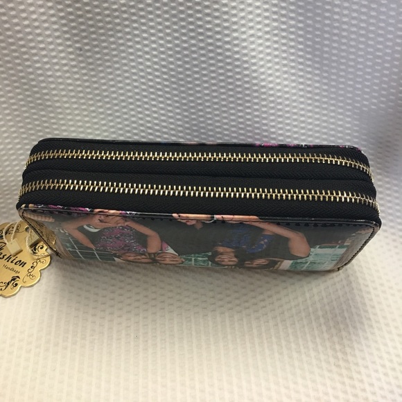 Obama Family High Gloss Portrait Wallet - Picture 2 of 8