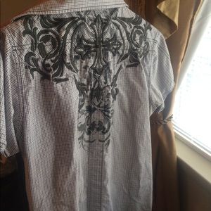 Men's gray button down short sleeve shirt