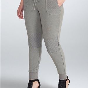 Torrid Rebel Wilson Tapered Sweatpants Size 2 GUC