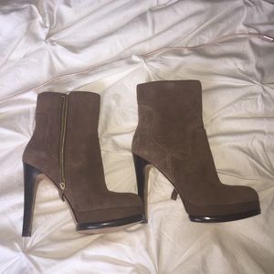 Nine West brown suede boots