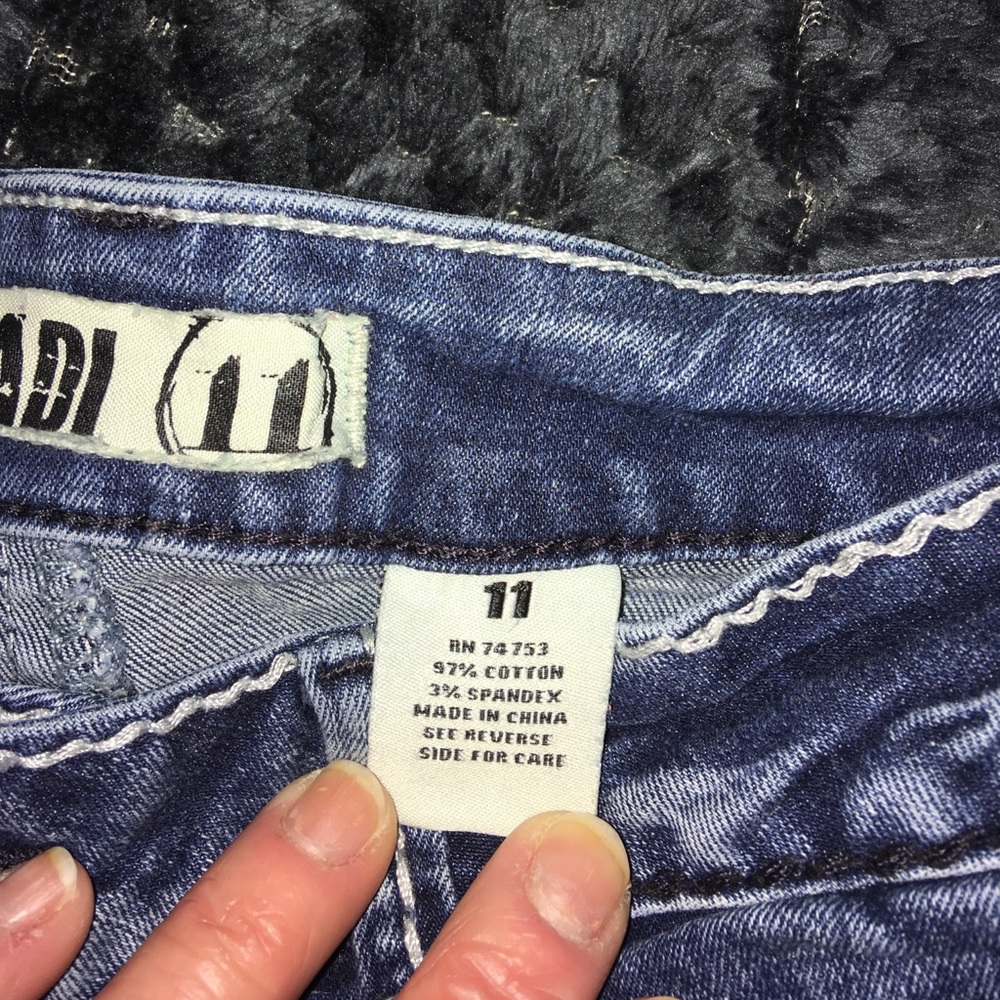 Jeans - Picture 2 of 5