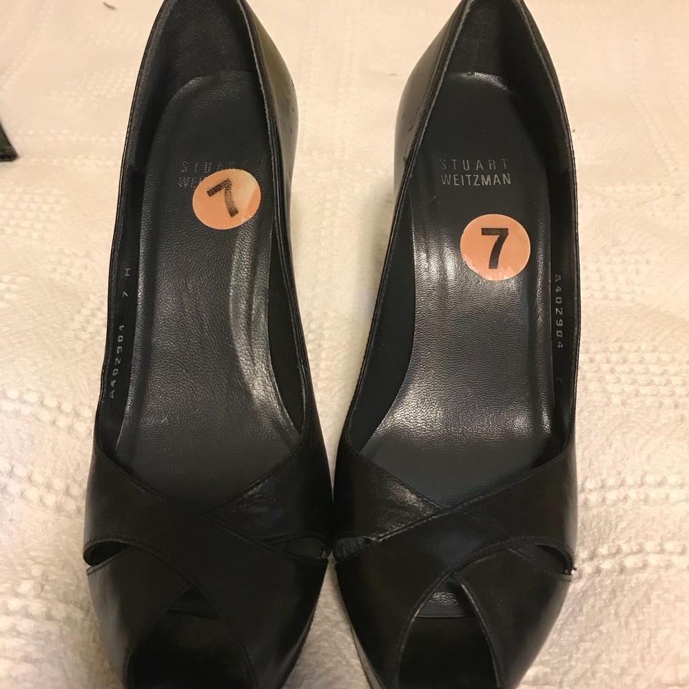 Stuart Weitzman black leather Heels