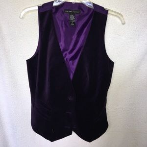 NY & Company purple velvet vest size 6