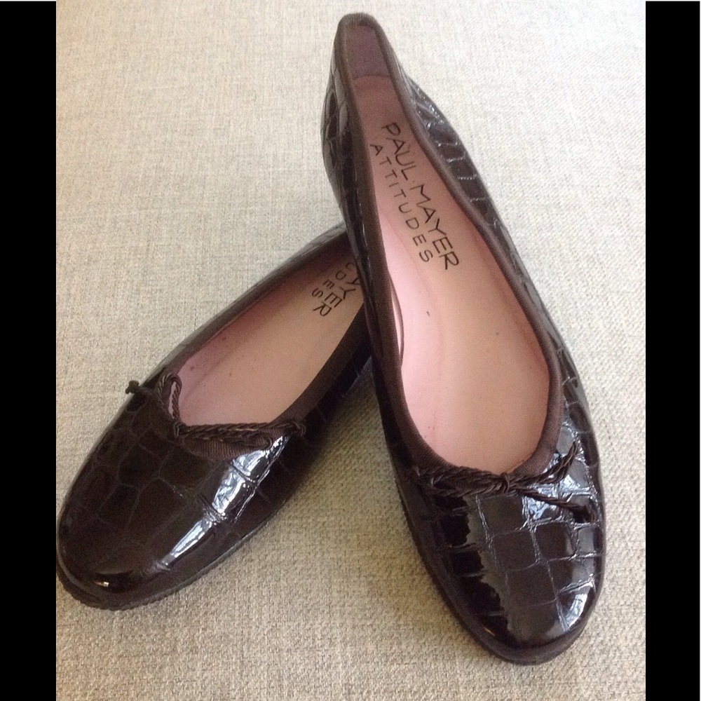 Paul Mayer flats - size 9 ❤️🍂